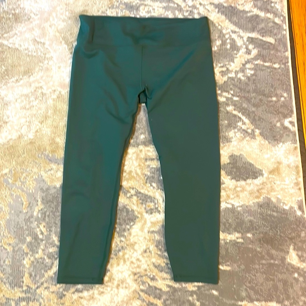 Dark green Fabletics leggings